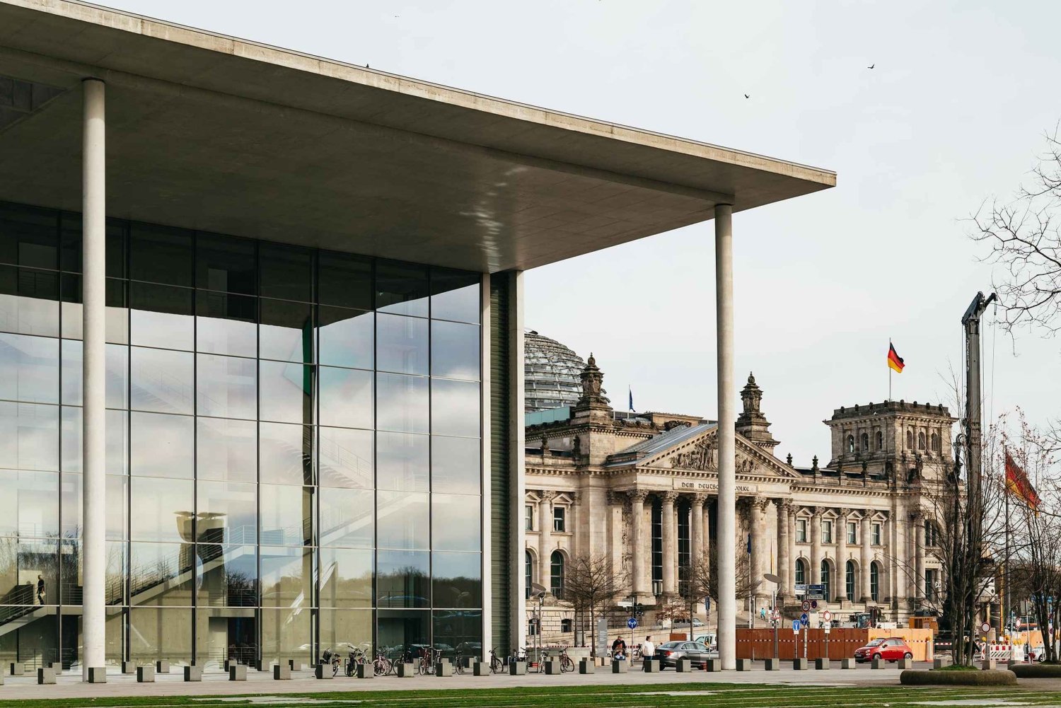 Berlin: Geführter Rundgang um den Reichstag