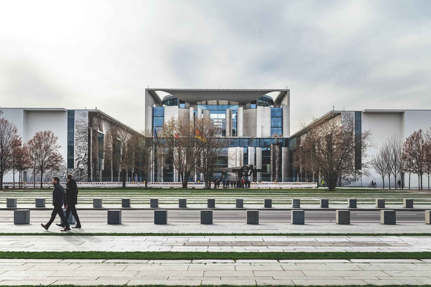 Berlin: Guided Walking Tour around the Reichstag
