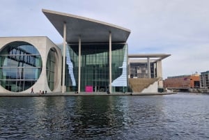 Berlin: Geführter Rundgang um den Reichstag
