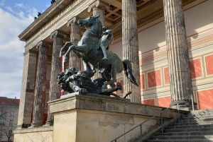 Berlin: Highlights of the City - a Private Bus Tour