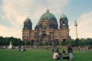 Berlin Historical Highlights Walking Tour