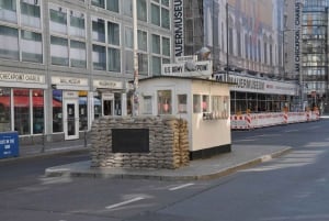 Berlino: tour storico a piedi con musica dal vivo