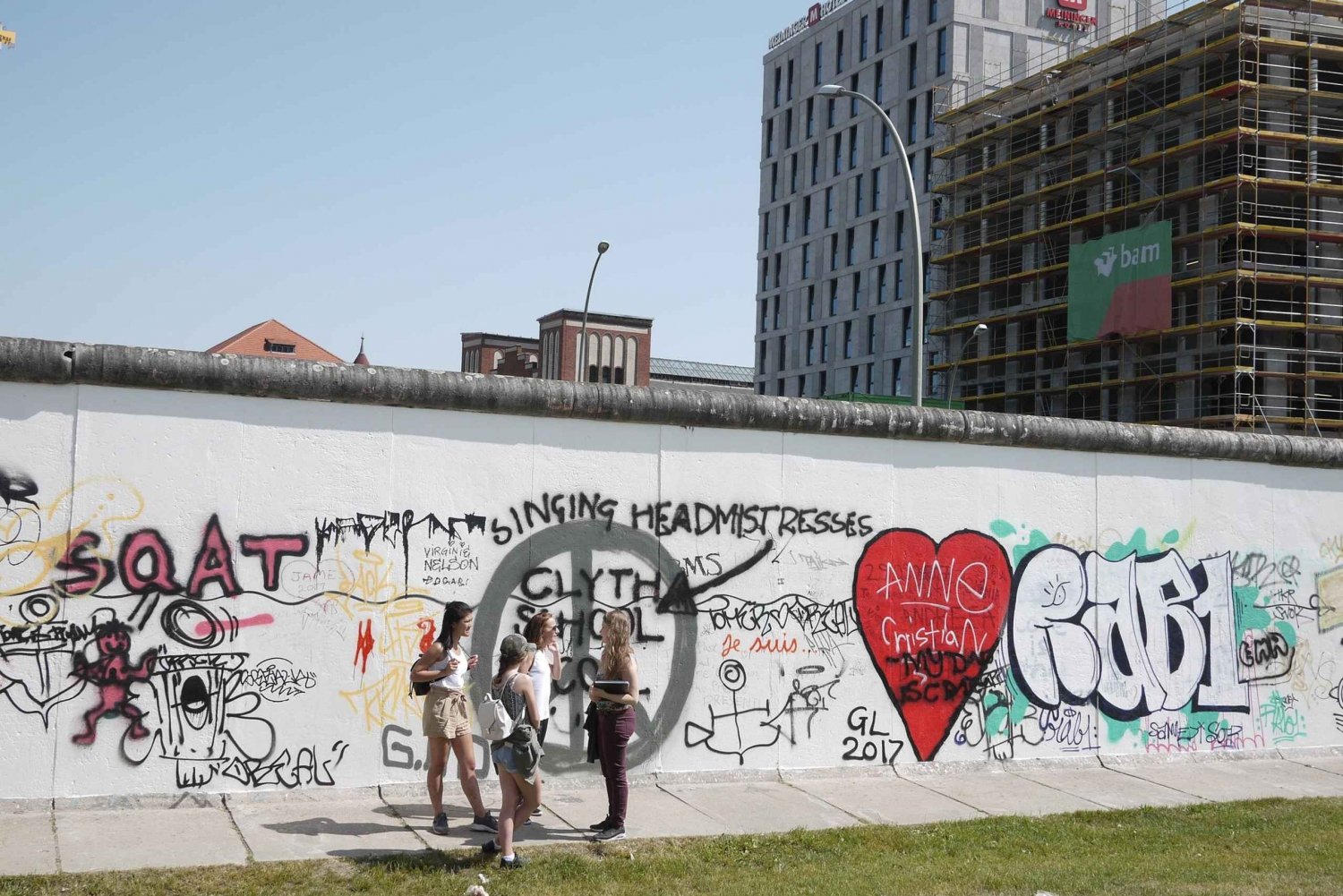 Berliini: Historia ja vaihtoehtoiset reitit paikallisen oppaan kanssa