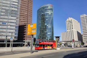 Berlino: Tour in autobus Hop-on Hop-off di un giorno in autobus a due piani