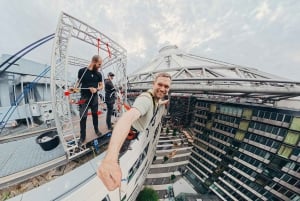 Berlin: House Running at 'Das Center' Berlin 40m vertical!