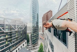 Berlin: House Running at 'Das Center' Berlin 40m vertical!