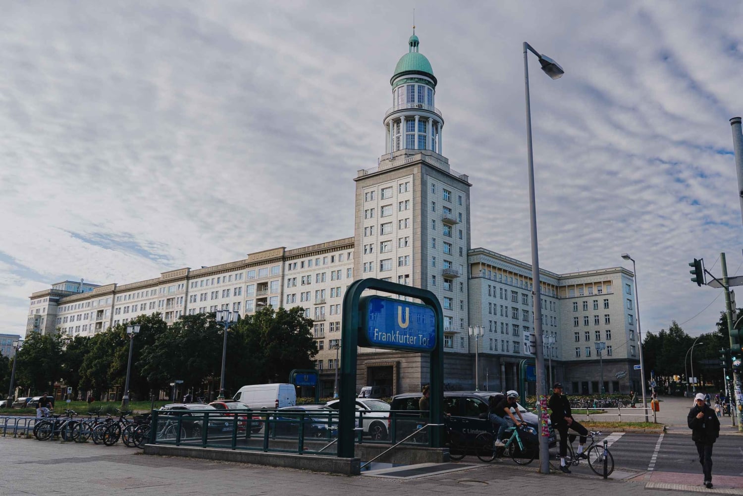 Berlin: Karl-Marx-Allee Tour of Life and Architecture in GDR