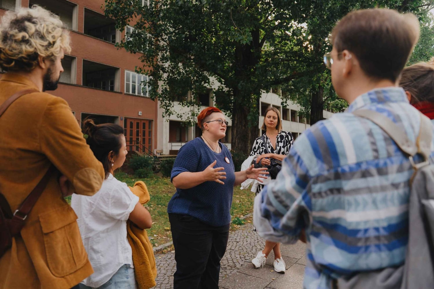 Berlin: Karl-Marx-Allee Tour of Life and Architecture in GDR