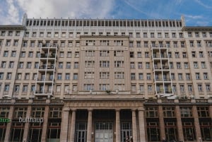 Berlin: Karl-Marx-Allee Tour of Life and Architecture in GDR