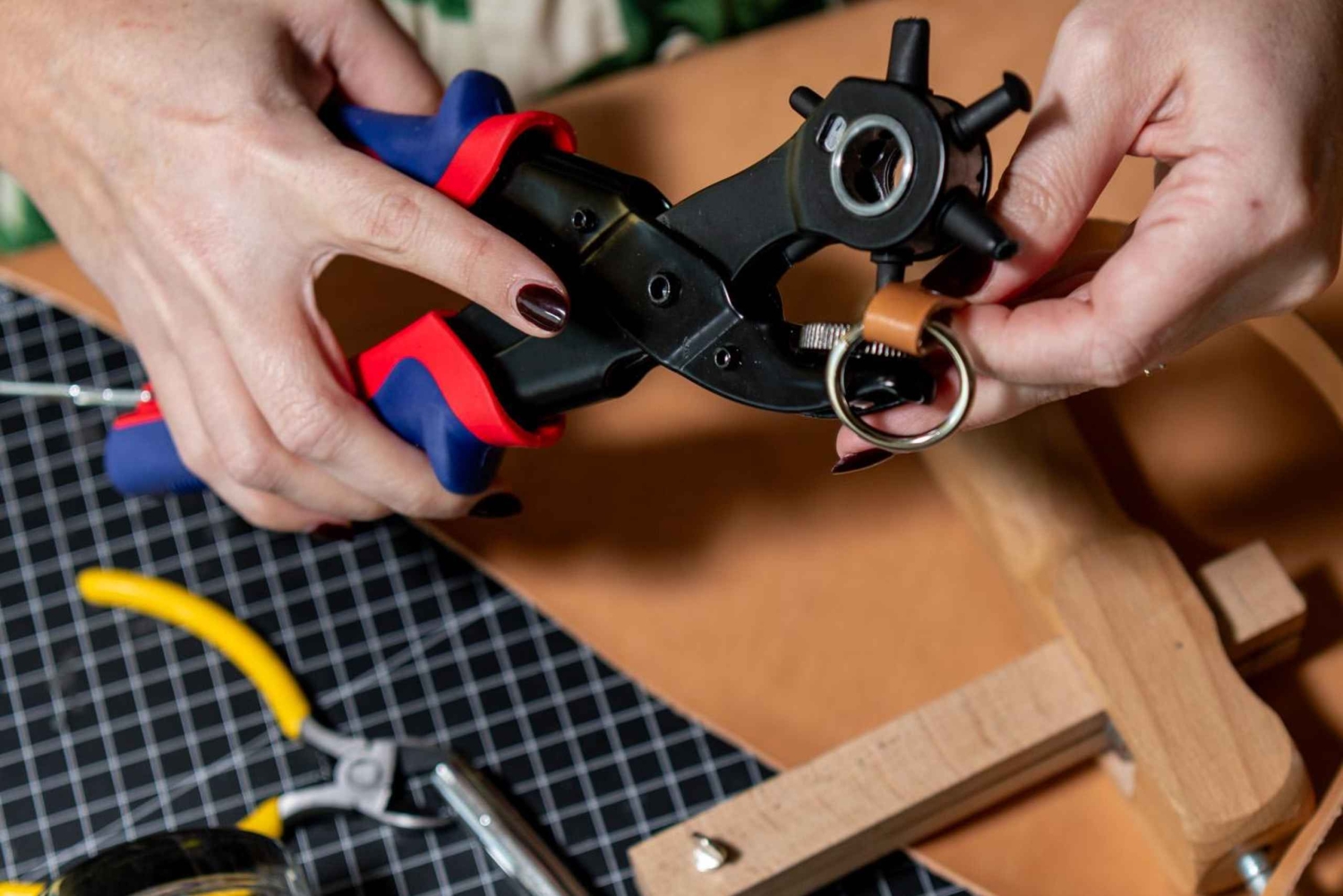 Berlin: Leather Craft Workshop with Local Designer