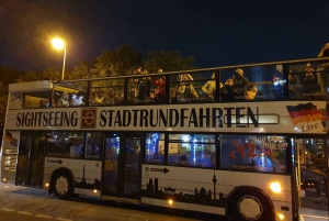 Berlim: excursão de ônibus pelo Light Festival com comentários ao vivo