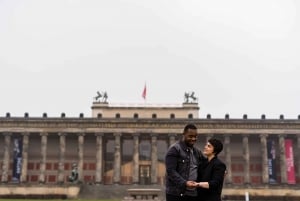 Berlin Love Story: Überraschungs-Heiratsantrag-Fotosession