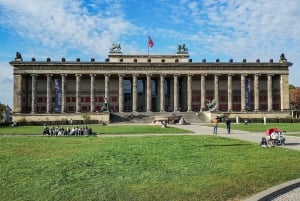 Berlin: Museum Island Guided Walking Tour