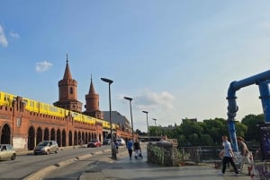 Berlin: Neighborhood, Dome & Kebab: Segway Tour through Kreuzberg and Neukölln