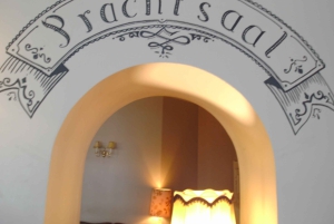 ベルリン：ノイケルン ウォーキング ツアー