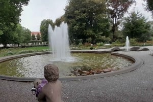 ベルリン：ノイケルン ウォーキング ツアー