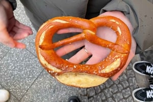 Berlin: Geführte Street Food Tour mit Verkostungen