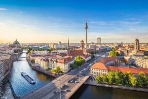 Berlino: tour dei momenti salienti accessibili privati con guida locale