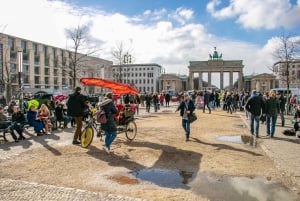 Berlin: Private Architecture Tour with a Local Expert