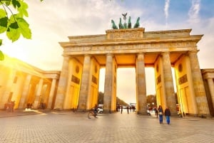 Berlin: Private City Tour - Berlin Highlights Guided Walk