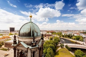 Berlin: Private City Tour - Berlin Highlights Guided Walk