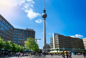 Berlin: Private City Tour - Berlin Highlights Guided Walk