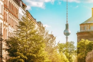 Berlin: Private City Tour - Berlin Highlights Guided Walk