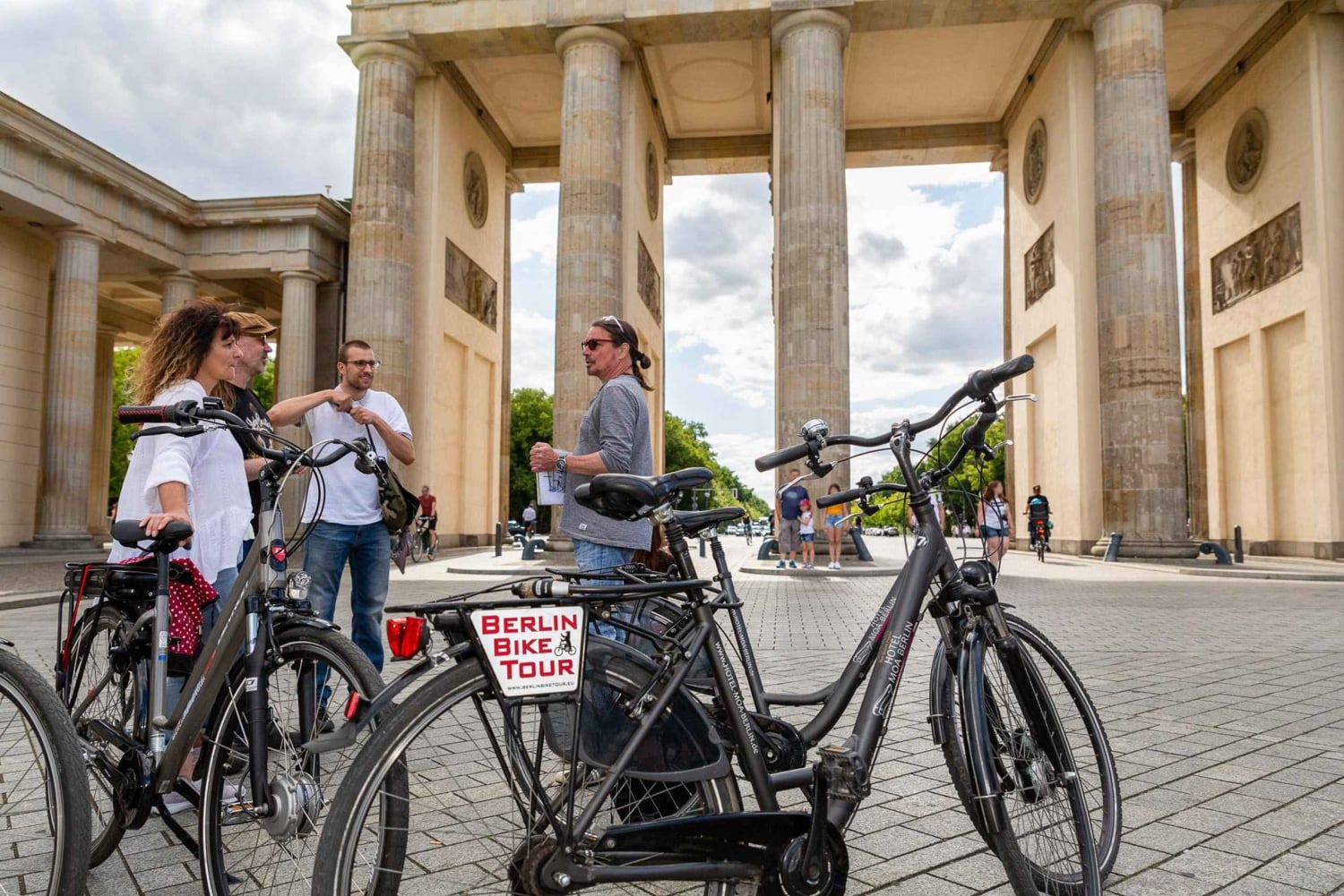 Berlin: Privat elcykeltur i Mitte og ved Berlinmuren