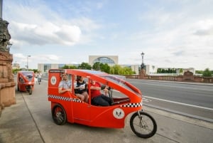 Berlin: Privat E-Rickshaw-tur med henting på hotellet