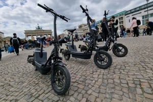 Berlin: Private E-Scooter Highlights Tour