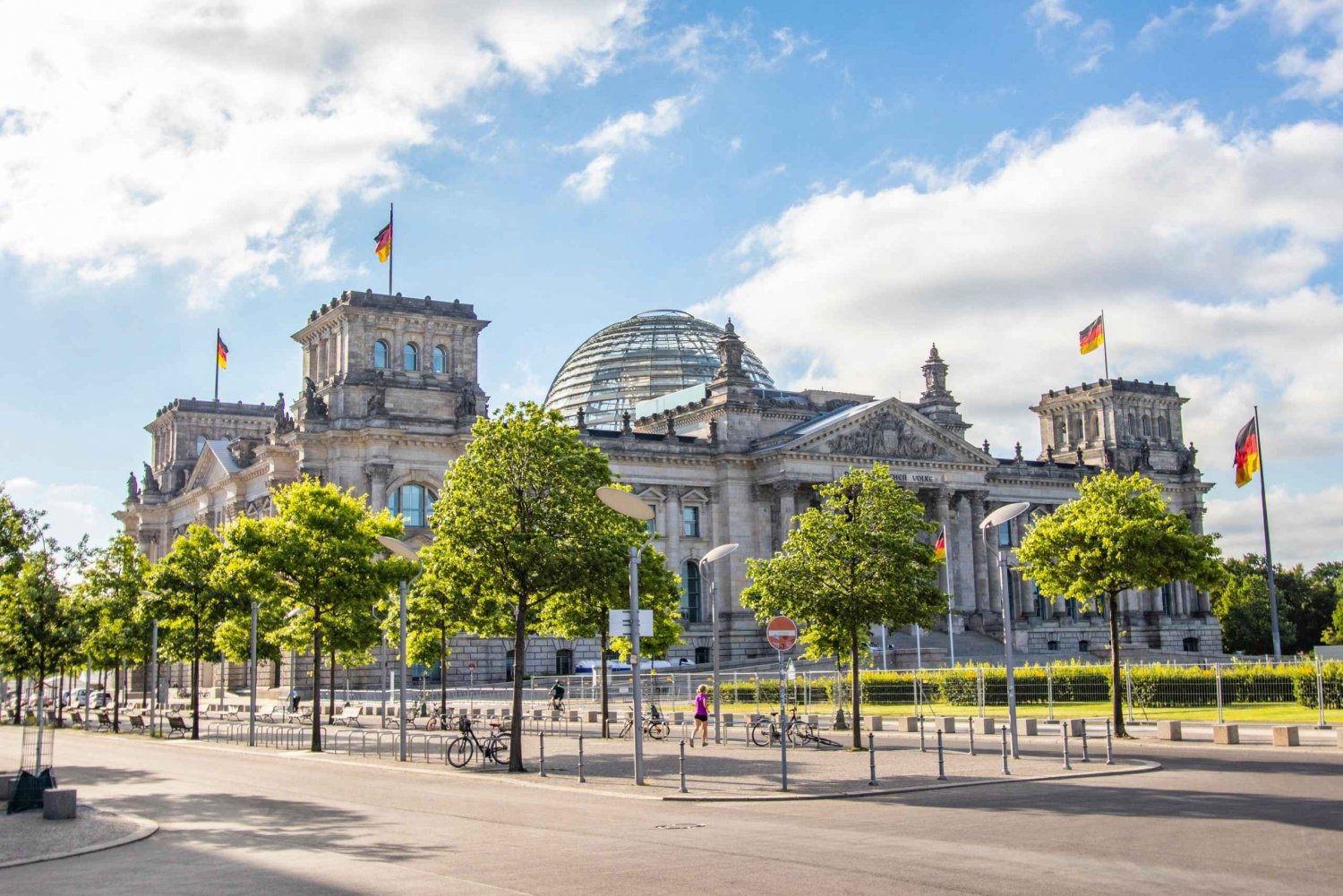 Berliini: Berlin: Yksityinen eksklusiivinen historiakierros paikallisen asiantuntijan kanssa