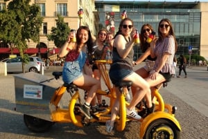 ベルリン：Funbikes でのプライベートガイド付き観光ツアー