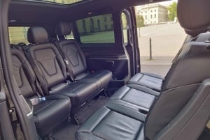 Berlin : Transfert privé en minibus avec chauffeur et guide