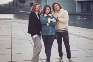 Berlin: Private Photo Walk with Professional Photographer