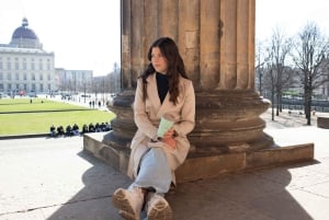 Berlin: Private Photo Walk with Professional Photographer