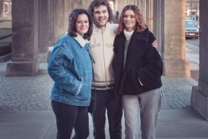 Berlin: Private Photo Walk with Professional Photographer