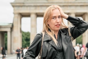 Berlin: Private Photoshoot with Professional Photographer