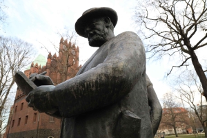 Berlin: Private Sightseeing Tour in an E-Rickshaw