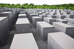 Berlin: Private Third Reich Sites Tour by Car or Foot