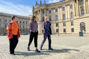 Berlin: Private Walking Tour with a Local Expert