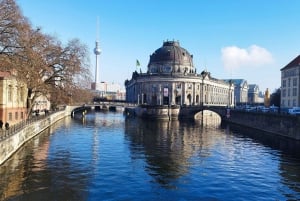 Private Walking Tour with Berlin Highlights Licensed Guide