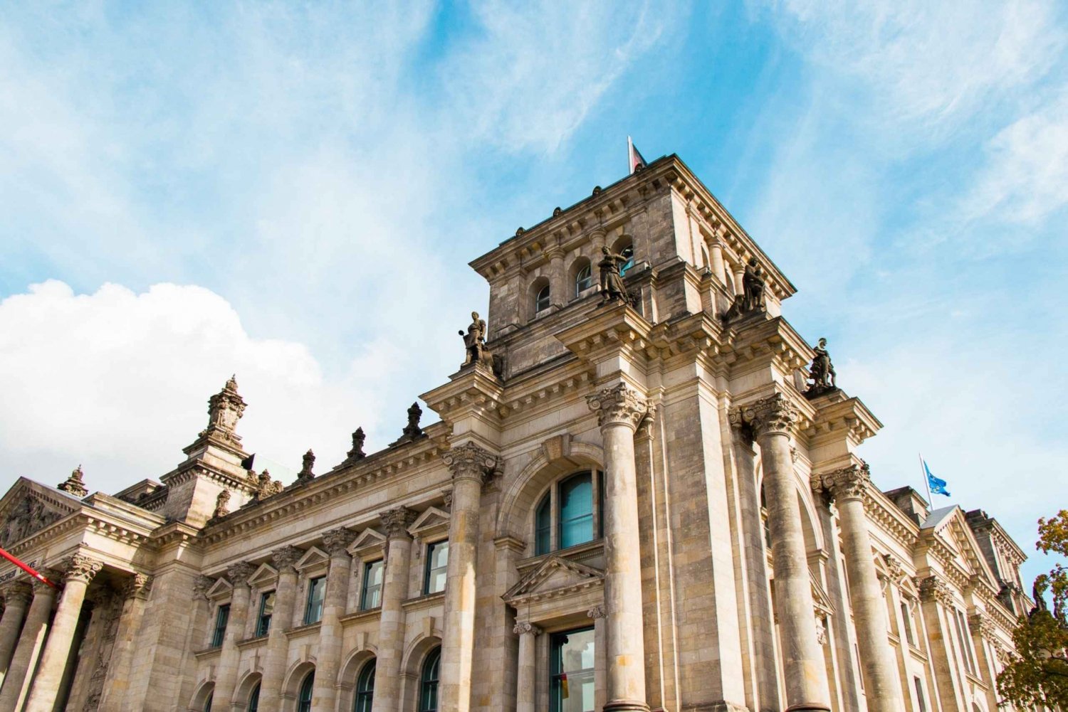 Berlin Reichstag and Glass Dome Private Tour