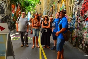 ベルリンが再統一され復活！3時間のオルタナティブツアー