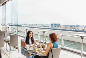 Berlin: Rooftop Breakfast at Käfer Restaurant Reichstag