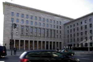 Berlin et Sachsenhausen : visite en bus VW de 5 heures 'Troisième Reich