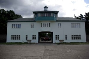 Berlin et Sachsenhausen : visite en bus VW de 5 heures 'Troisième Reich