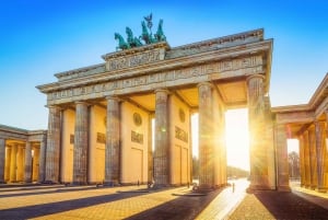 Berlin: Scavenger Hunt Self-Guided Tour