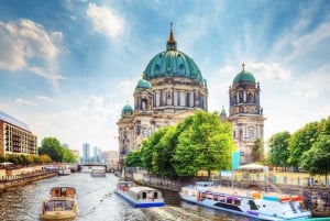 Berlin : visite guidée panoramique en voiture privée pendant 2, 3, 6 heures