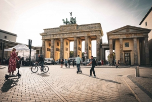 Berlino: Tour guidato in inglese sul tuo telefono