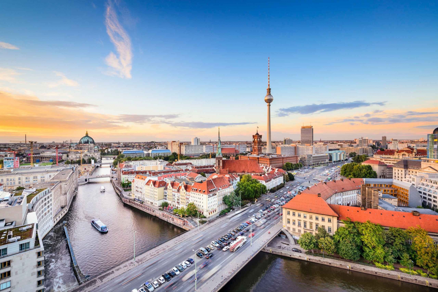 Berlin: Self-Guided Audio Tour on Your Phone